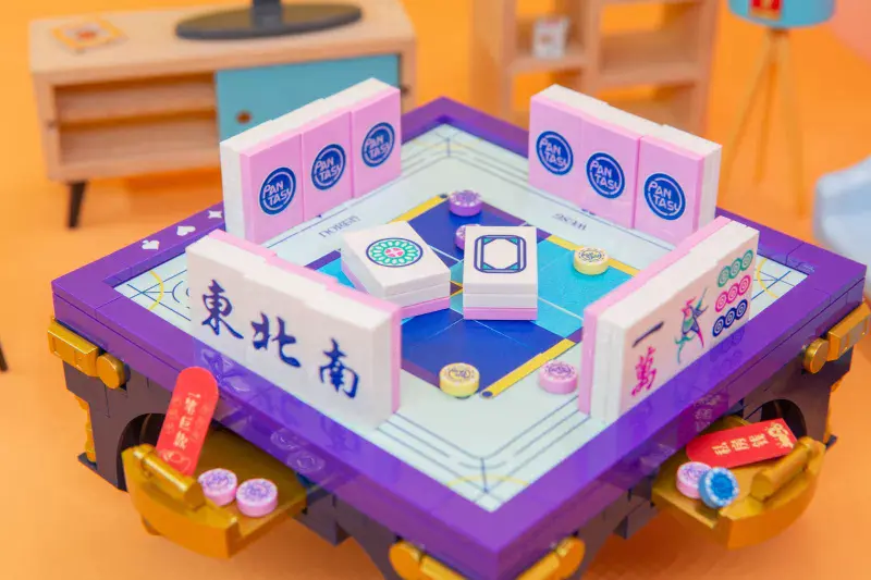 Thirteen Orphans Mahjong Table